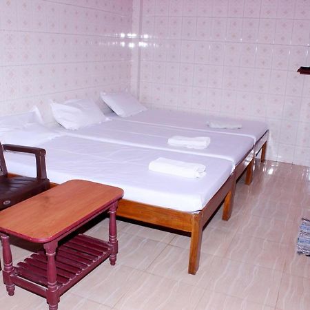 Merit Guest House 钦奈 客房 照片